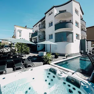 https://holiday-apartments-amarilis.hotelinzadar.com